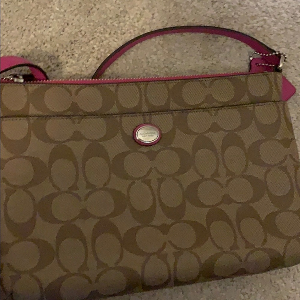 coach pink logo purse